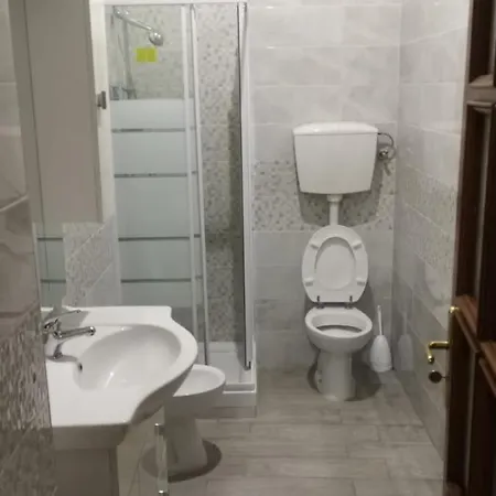 La Casa Di Ade Appartement Napels Buitenkant foto