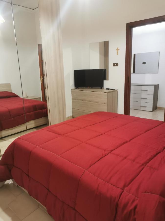 La Casa Di Ade * Napels